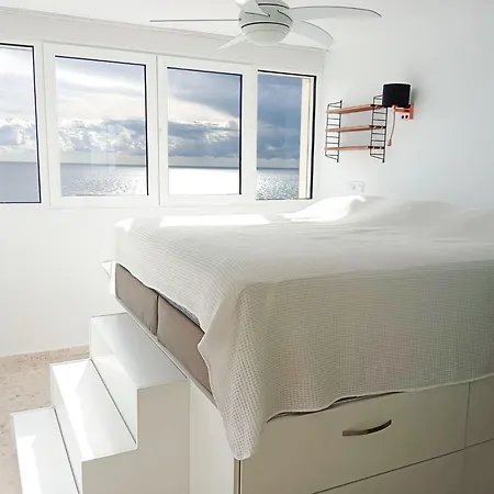 Spectacular Sea Views, Don Gustavo Apartment Benalmadena